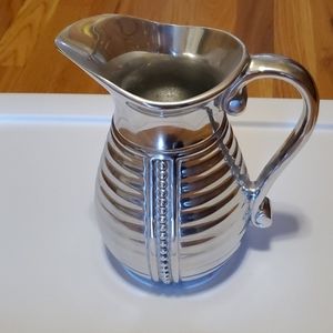 Wilton Armetale Flutes & Pearls Pitcher